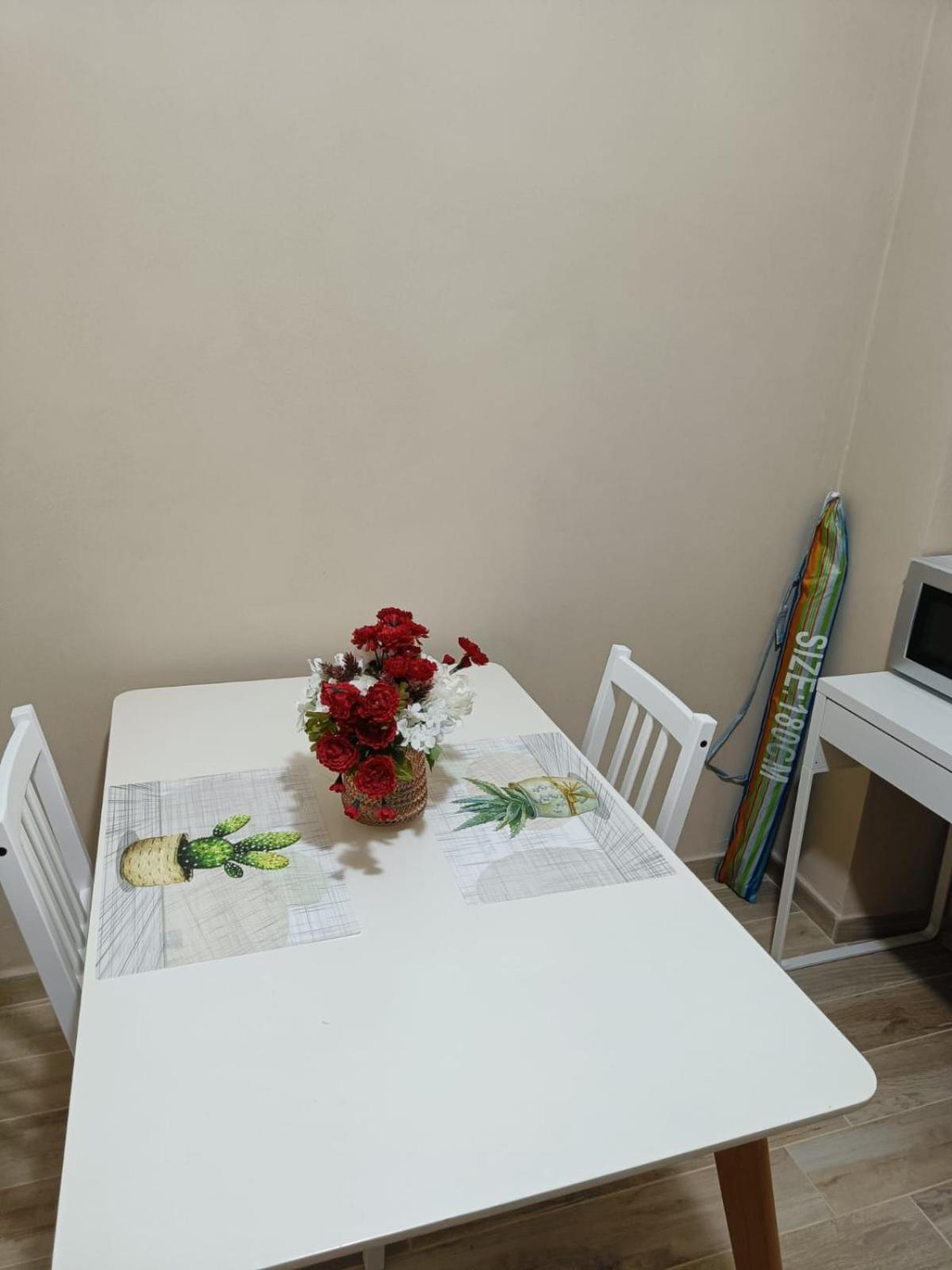 Appartamento Casa Vacanze Da Nonno Peppe / Suites 1, 2, & 3 Terrasini